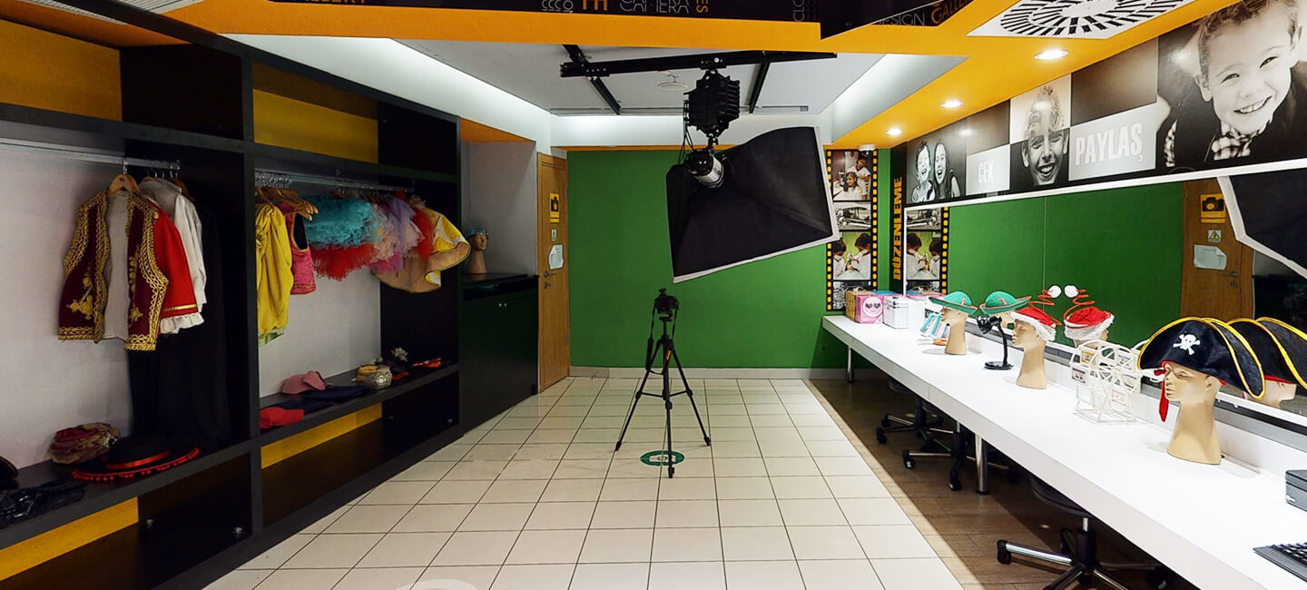 Photo Studio
